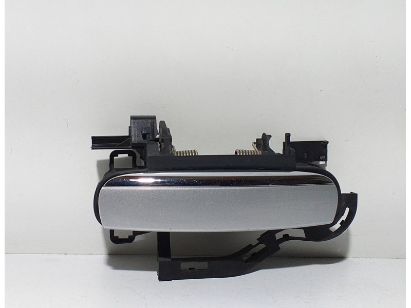 Recambio de maneta exterior delantera derecha para audi a6 avant (4f5) 3.0 tdi quattro (171kw) referencia OEM IAM 4F0837886 6815