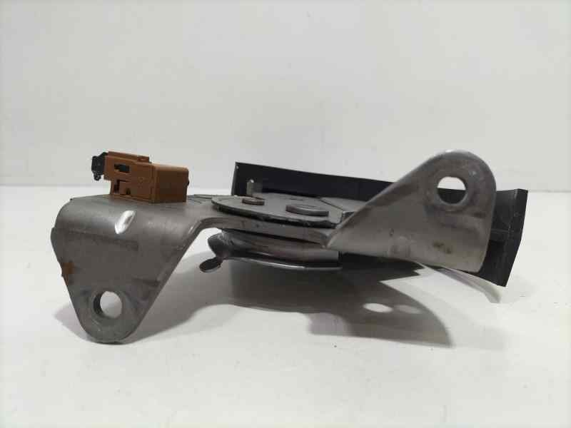 Recambio de palanca freno de mano para toyota corolla (e12) 2.0 d-4d linea sol berlina referencia OEM IAM 4620112330B0 83644 