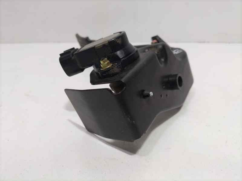 Recambio de potenciometro pedal para toyota corolla (e12) 2.0 d-4d linea sol berlina referencia OEM IAM 7811135030 83645 