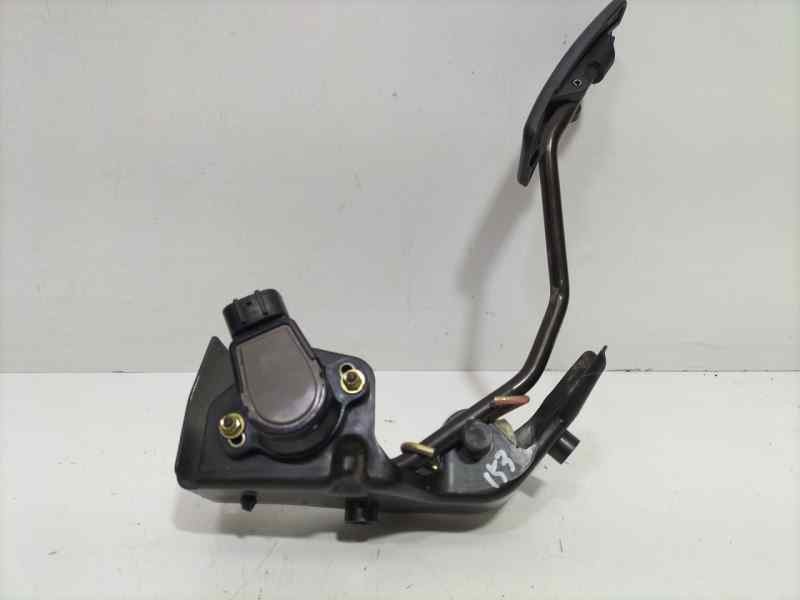 Recambio de potenciometro pedal para toyota corolla (e12) 2.0 d-4d linea sol berlina referencia OEM IAM 7811135030 83645 