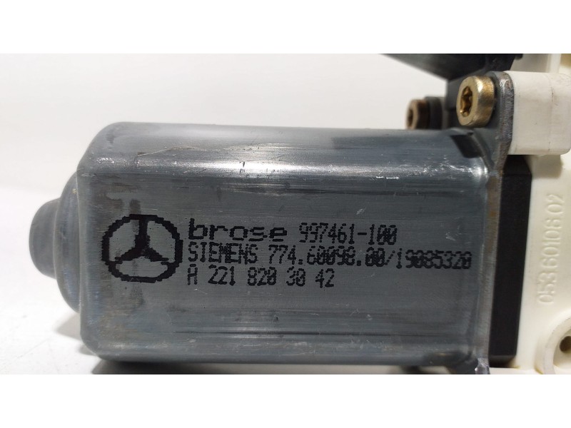 Recambio de motor elevalunas trasero derecho para mercedes-benz clase s (w221) berlina 350 (221.056) referencia OEM IAM A2218203