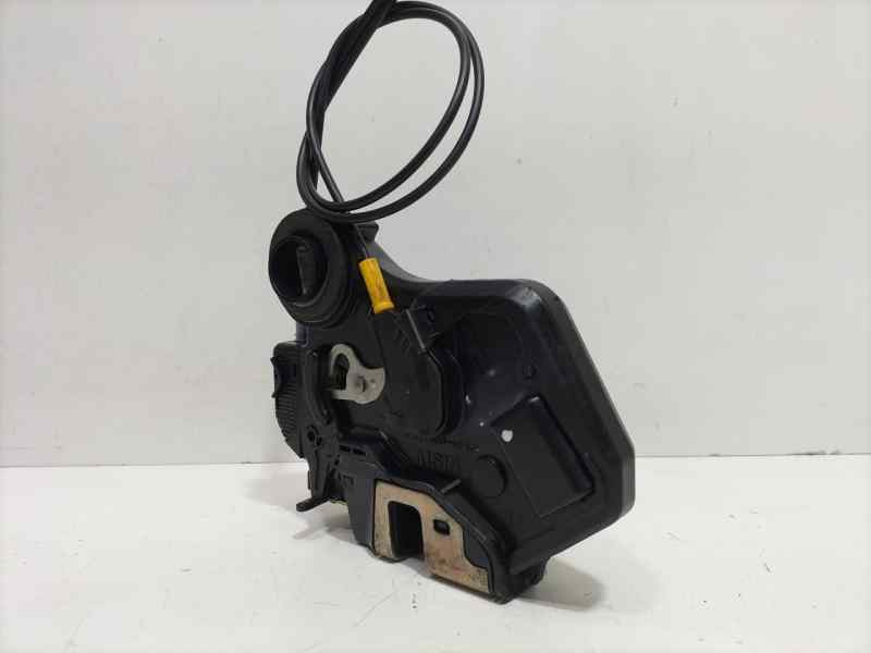 Recambio de cerradura puerta trasera derecha para toyota corolla (e12) 2.0 d-4d linea sol berlina referencia OEM IAM 6905012350 
