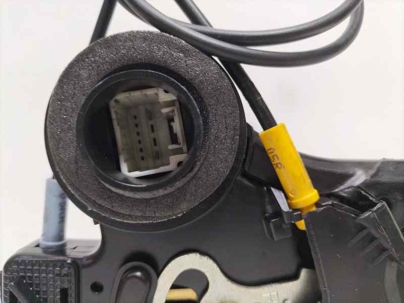 Recambio de cerradura puerta trasera derecha para toyota corolla (e12) 2.0 d-4d linea sol berlina referencia OEM IAM 6905012350 