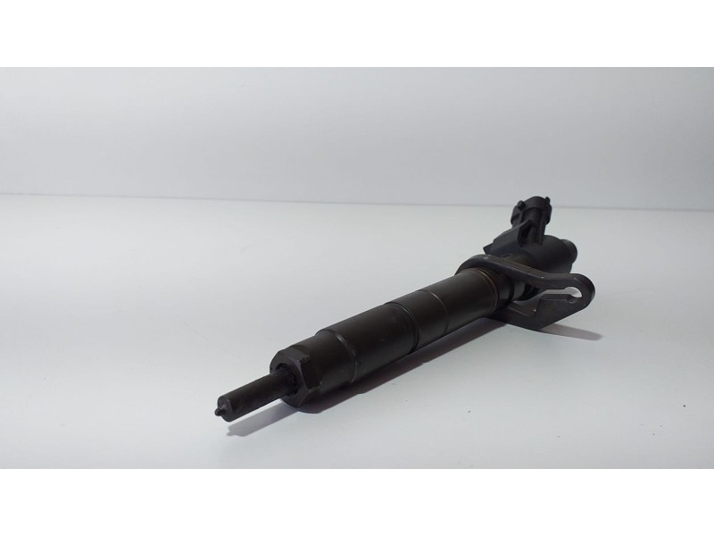 Recambio de inyector para land rover range rover sport 3.0 sd v6 cat referencia OEM IAM CH2Q9K546AB 75332 R