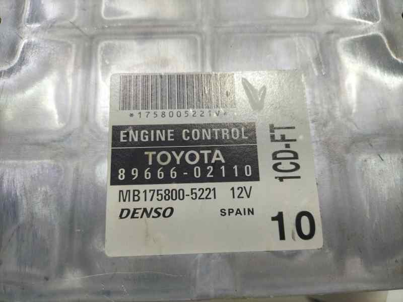 Recambio de centralita motor uce para toyota corolla (e12) 2.0 d-4d linea sol berlina referencia OEM IAM 8966602110 83651 