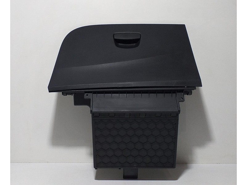 Recambio de guantera para seat ibiza (6j5) reference referencia OEM IAM 6J1857103E 68172 