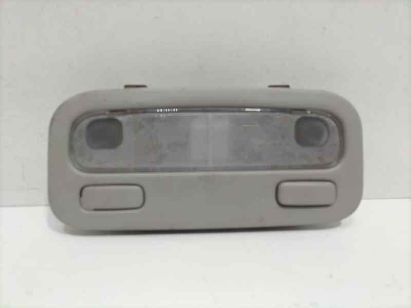 Recambio de luz interior para toyota corolla (e12) 2.0 d-4d linea sol berlina referencia OEM IAM 8126012110B0 83654 