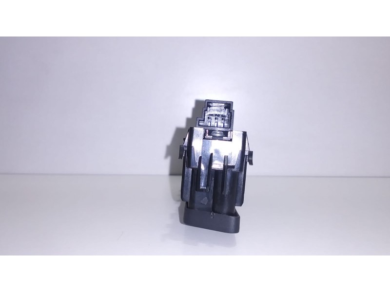 Recambio de intercooler para mercedes-benz clase e (w212) familiar 200 cdi blueefficiency (212.205) referencia OEM IAM A20490585