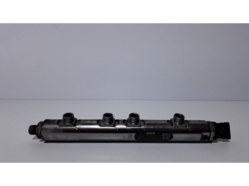 Recambio de rampa inyectora para land rover range rover sport autobiography referencia OEM IAM EQ9GDCK5Q9D280BB 75375 R