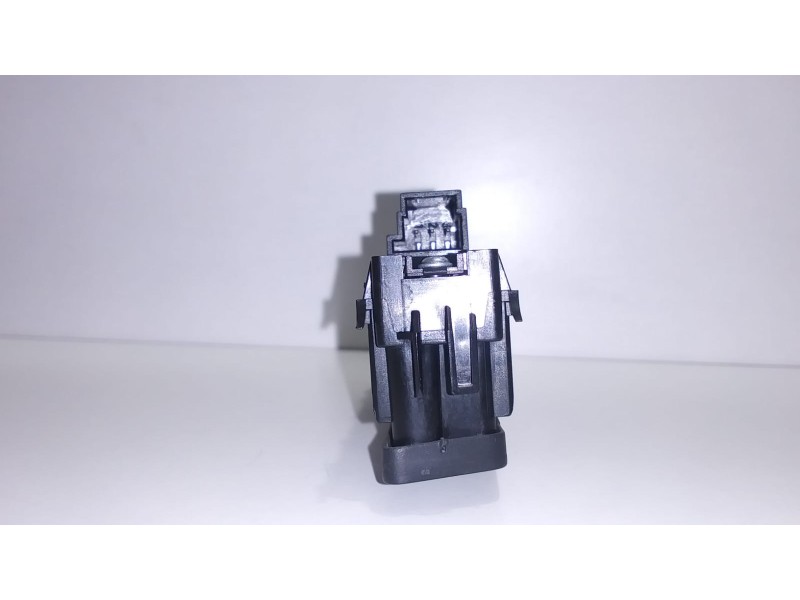 Recambio de intercooler para mercedes-benz clase e (w212) familiar 200 cdi blueefficiency (212.205) referencia OEM IAM A20490584