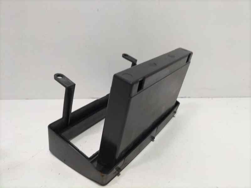 Recambio de molduras delanteras para toyota corolla (e12) 2.0 d-4d linea sol berlina referencia OEM IAM 1CDFTV 83659 