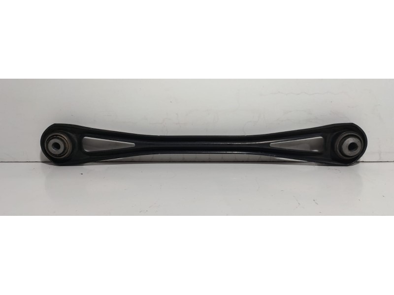 Recambio de tirante trasero izquierdo para volkswagen touareg (7l6) tdi v6 +motion referencia OEM IAM 7L8501529A 77688 