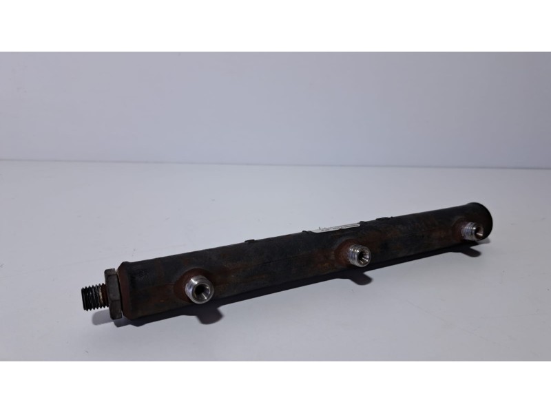 Recambio de rampa inyectora para jaguar s-type 2.7 v6 diesel cat referencia OEM IAM A2C20001330 75381 R