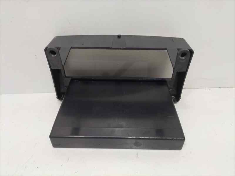 Recambio de molduras delanteras para toyota corolla (e12) 2.0 d-4d linea sol berlina referencia OEM IAM 1CDFTV 83659 