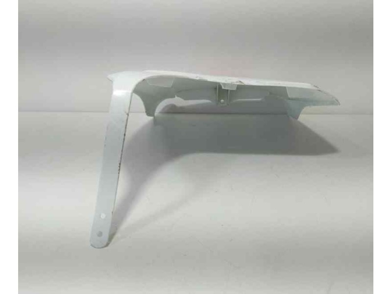 Recambio de molduras delanteras para honda cr 125 cross 2015 referencia OEM IAM  86699 