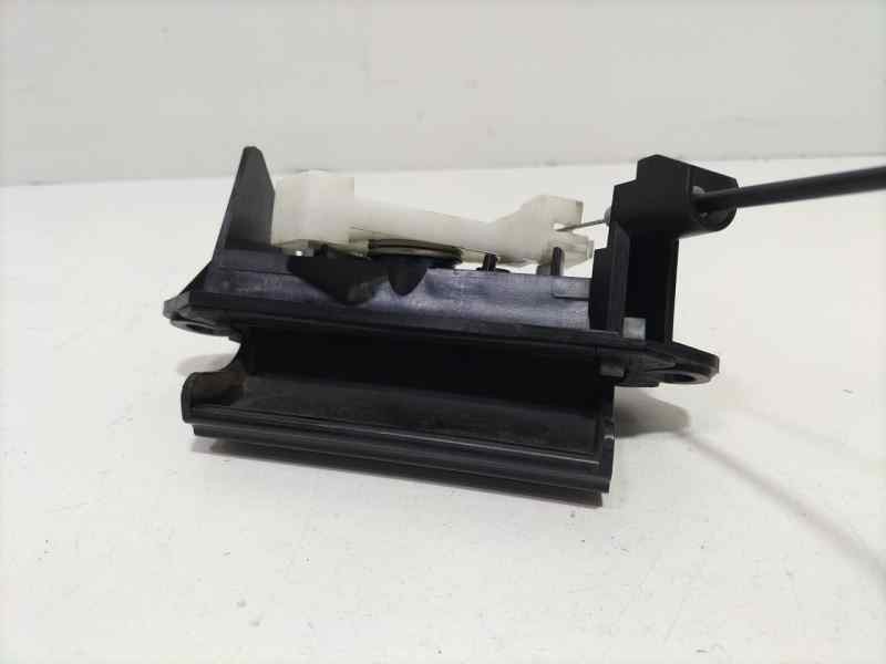 Recambio de maneta exterior porton para toyota corolla (e12) 2.0 d-4d linea sol berlina referencia OEM IAM 6902302010 83662 