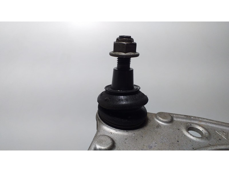 Recambio de brazo suspension superior delantero izquierdo para porsche cayenne (typ 92aa) gts referencia OEM IAM K1953-05 66439 