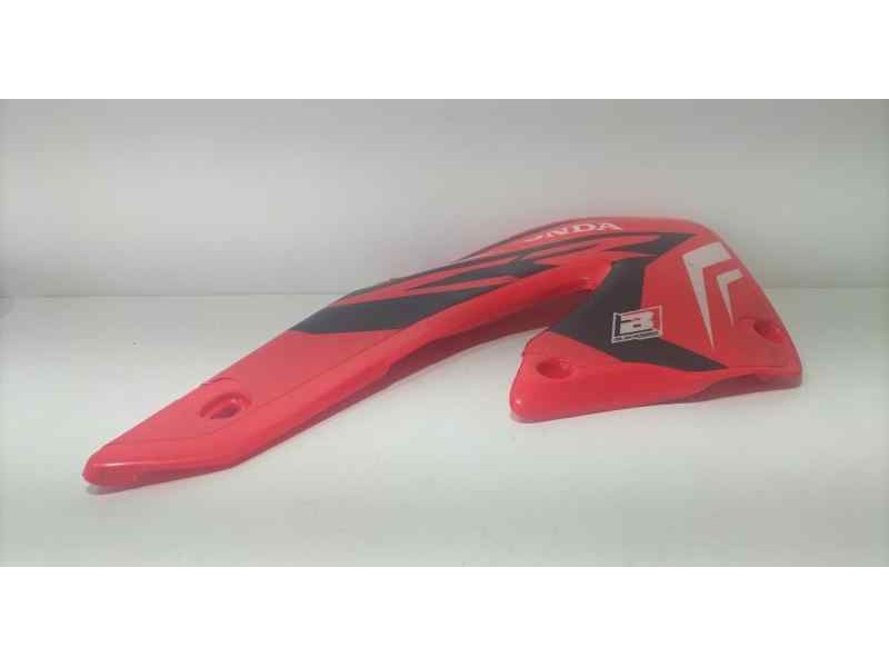 Recambio de molduras delanteras para honda cr 125 cross 2015 referencia OEM IAM  86803 