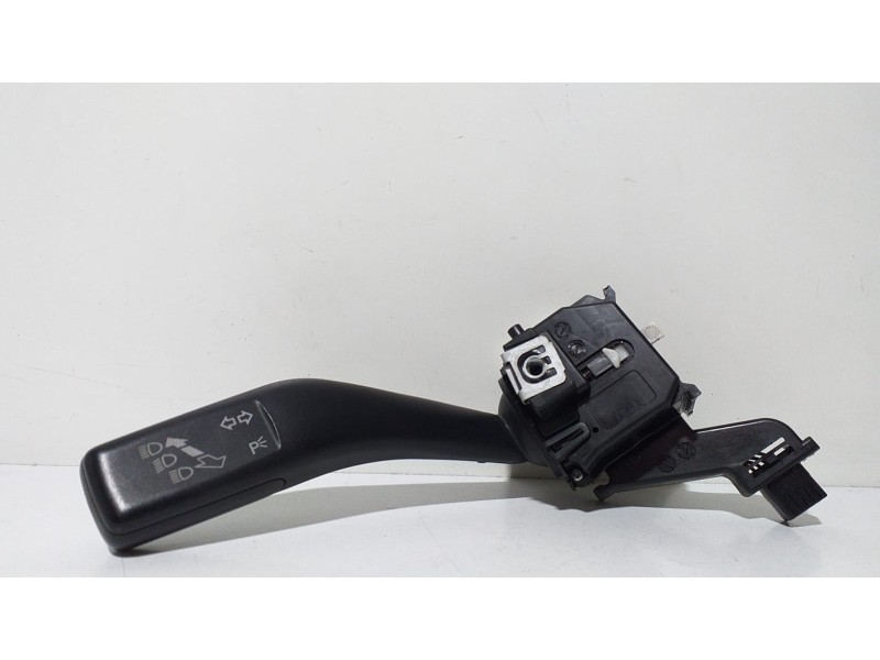 Recambio de mando intermitentes para volkswagen golf vi (5k1) advance referencia OEM IAM 1K0953513E 68201 