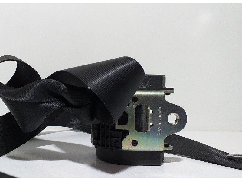 Recambio de cinturon seguridad trasero izquierdo para volkswagen golf vi (5k1) advance referencia OEM IAM 1K6857805N 68216 