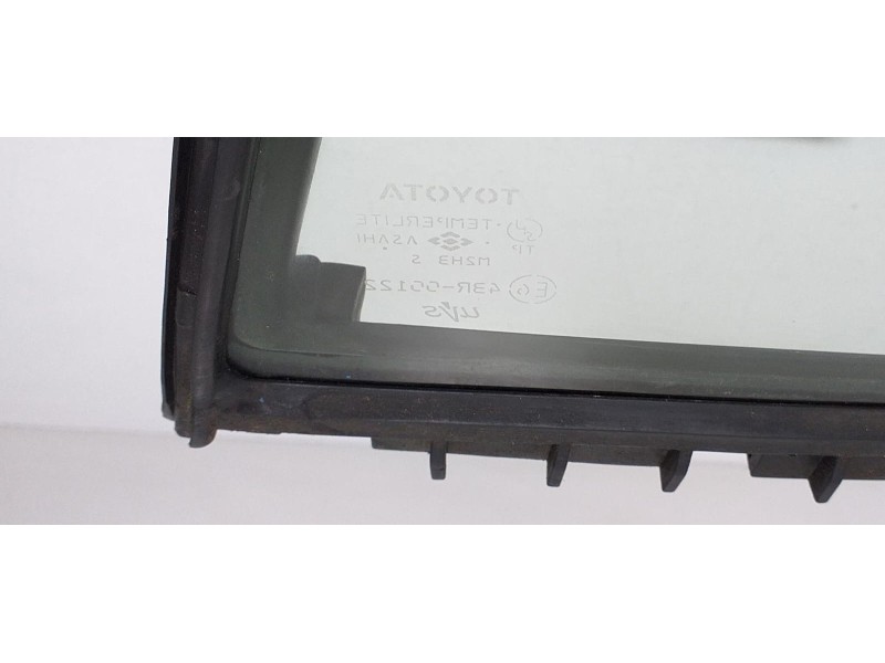 Recambio de luna custodia trasera derecha para toyota rav 4 (a3) 2.2 turbodiesel cat referencia OEM IAM 2ADFTV 68227  Recambio de luna custodia trasera derecha para toyota rav 4 (a3) 2.2 turbodiesel cat referencia OEM IAM 2ADFTV 68227