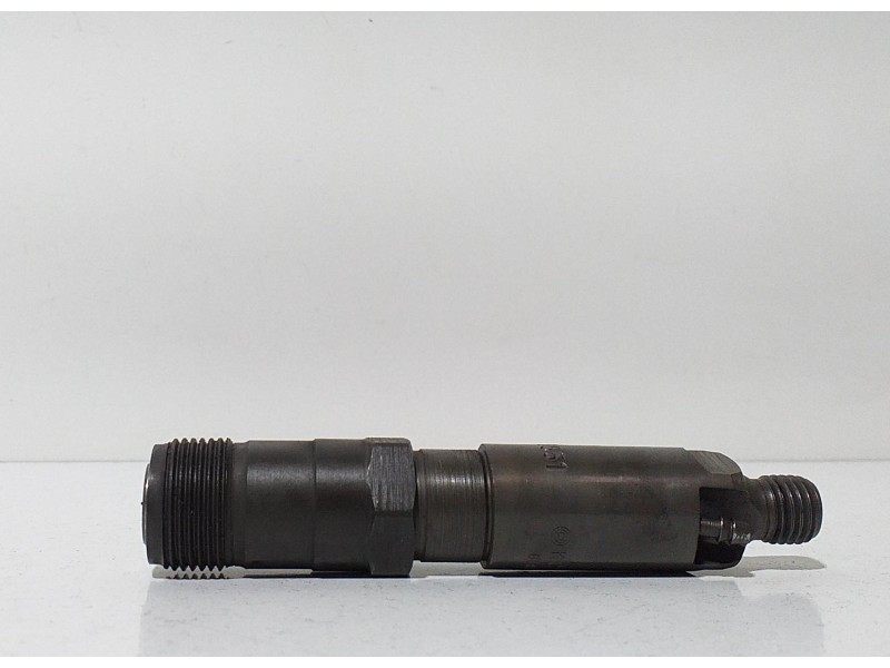 Recambio de inyector para mercedes-benz clase e (w210) berlina diesel 300 diesel (210.020) referencia OEM IAM 0000100551 65961 