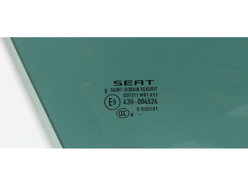 Recambio de luna trasera derecha para seat ibiza (6p1) fr referencia OEM IAM 6J4845206B 68242 