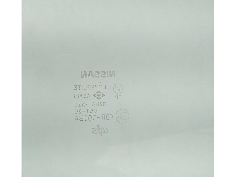 Recambio de luna delantera derecha para nissan x-trail (t31) xe referencia OEM IAM 80300JG00F 68244 