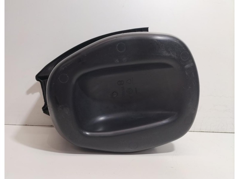 Recambio de porton trasero para piaggio (vespa) s/lx/lxv 50/125 lx 50 referencia OEM IAM 622131 77750 