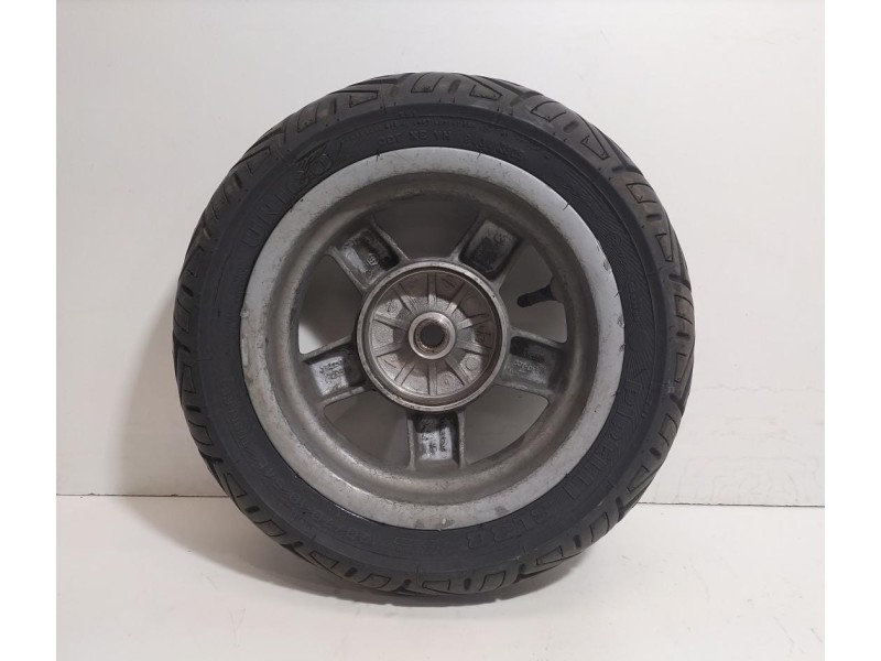 Recambio de neumatico para piaggio (vespa) s/lx/lxv 50/125 lx 50 referencia OEM IAM VESPA50 77751 