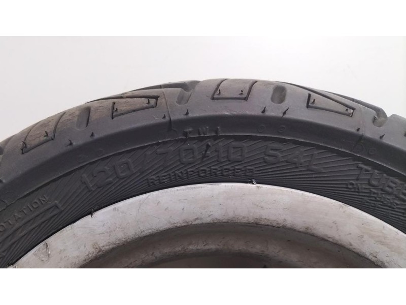 Recambio de neumatico para piaggio (vespa) s/lx/lxv 50/125 lx 50 referencia OEM IAM VESPA50 77751 