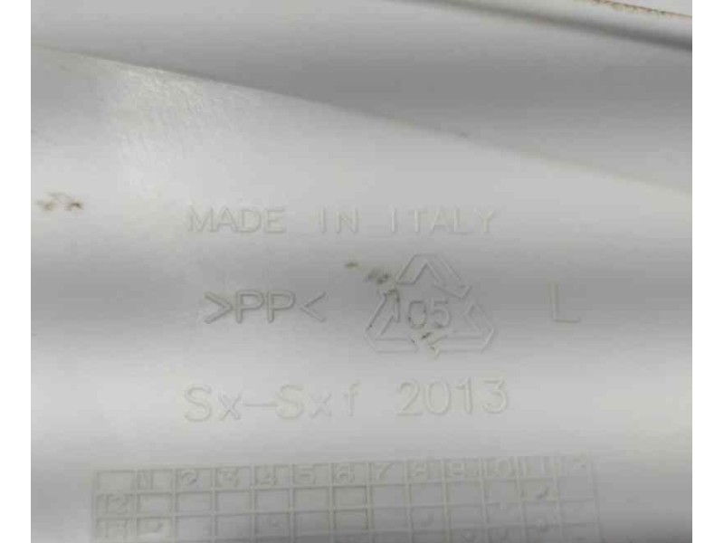 Recambio de molduras delanteras para ktm ktm sxf 350 sxf 350 referencia OEM IAM  86823 