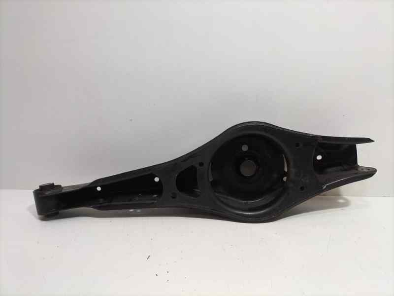 Recambio de brazo suspension inferior trasero izquierdo para seat leon (1p1) comfort limited referencia OEM IAM 1K0505371 84212 