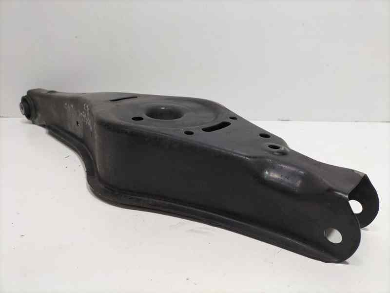 Recambio de brazo suspension inferior trasero izquierdo para seat leon (1p1) comfort limited referencia OEM IAM 1K0505371 84212 