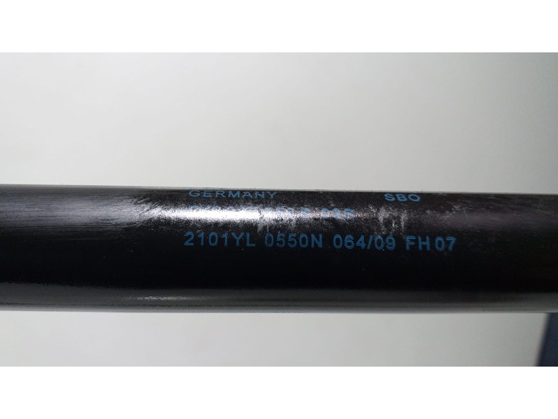 Recambio de amortiguadores maletero / porton para volkswagen golf vi (5k1) advance referencia OEM IAM 5K6827550B 68274 