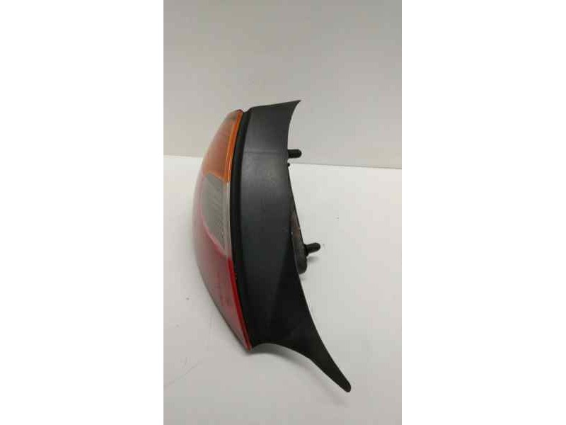 Recambio de piloto trasero izquierdo para chrysler neon (pl) 2.0 le referencia OEM IAM 05288343AC 45223  Recambio de piloto trasero izquierdo para chrysler neon (pl) 2.0 le referencia OEM IAM 05288343AC 45223