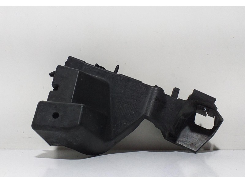 Recambio de guia paragolpes delantera derecha para audi q5 (8r) 3.0 tdi referencia OEM IAM 8R0807284B 68312 