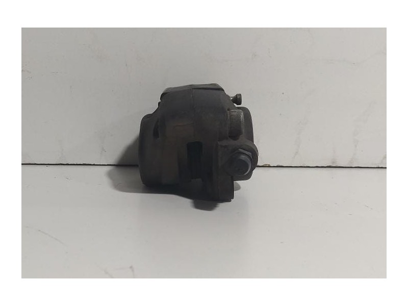 Recambio de pinza freno delantera derecha para piaggio (vespa) s/lx/lxv 50/125 lx 50 referencia OEM IAM VESPA50 77786 