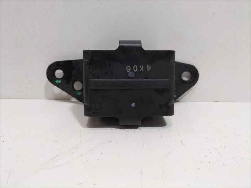 Recambio de soporte motor para hyundai tucson (jm) 2.0 crdi comfort (4wd) referencia OEM IAM D4EA 84225 R
