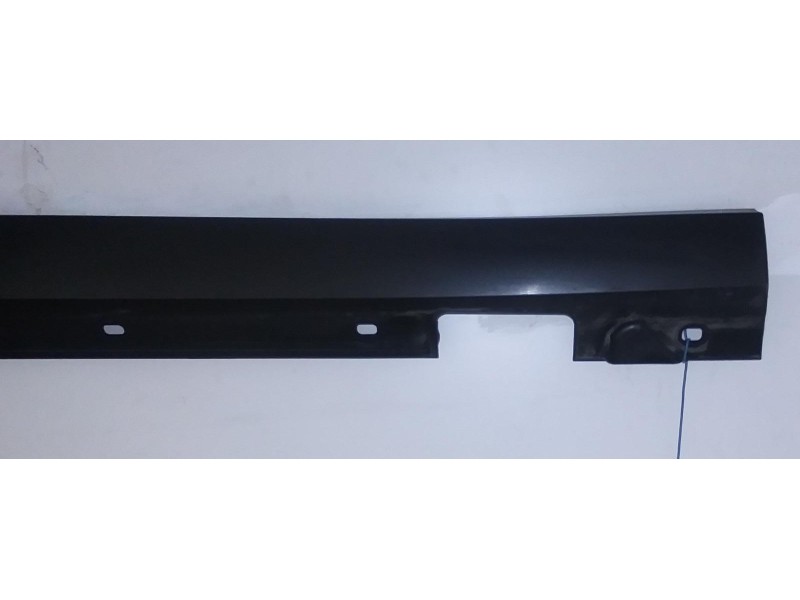 Recambio de estribo para mercedes-benz clase e (w212) familiar 200 cdi blueefficiency (212.205) referencia OEM IAM A2126900840 4