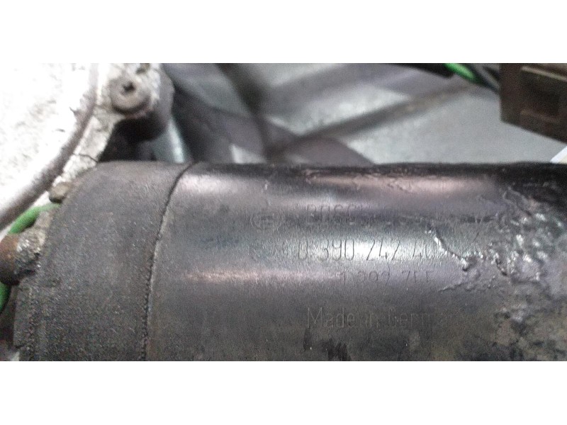 Recambio de motor limpia delantero para scania serie p/g/r (l-clase) fg r620 (4x2) largo cr 19 topline referencia OEM IAM 039024