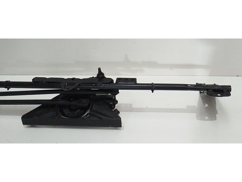 Recambio de motor limpia delantero para scania serie p/g/r (l-clase) fg r620 (4x2) largo cr 19 topline referencia OEM IAM 039024