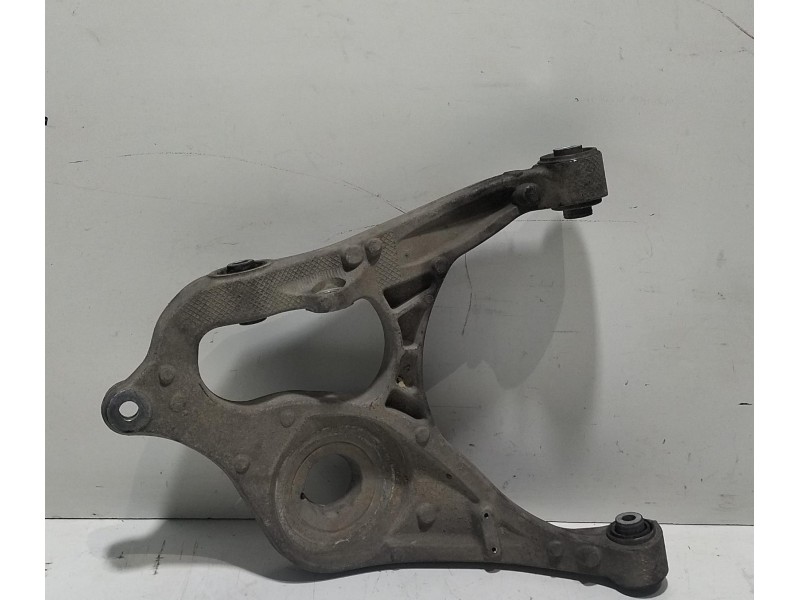 Recambio de brazo suspension inferior trasero derecho para mercedes-benz clase r (w251) 320 cdi l (251.122) referencia OEM IAM 0