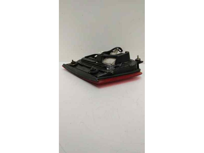 Recambio de piloto trasero derecho interior para nissan almera (n16/e) acenta referencia OEM IAM  45253 