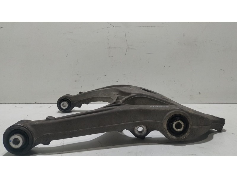 Recambio de brazo suspension inferior trasero izquierdo para mercedes-benz clase r (w251) 320 cdi l (251.122) referencia OEM IAM