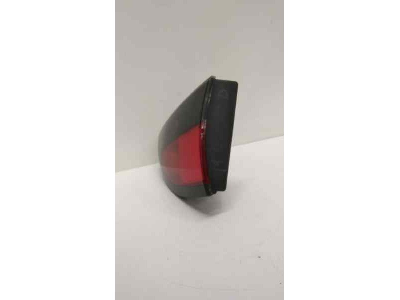 Recambio de piloto trasero derecho interior para renault megane i classic (la0) 1.9 dti rt referencia OEM IAM 7700838533 45274 