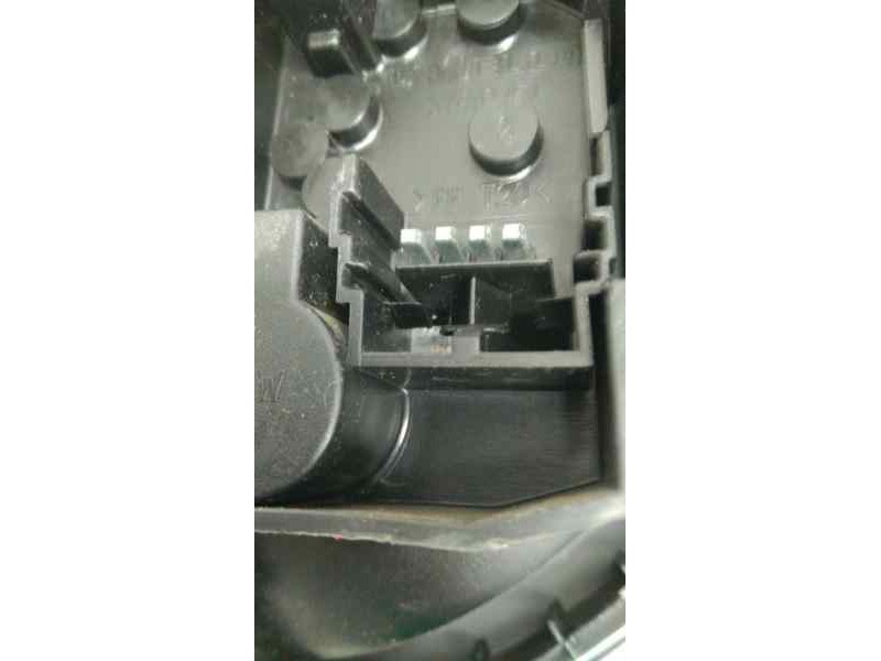 Recambio de piloto trasero derecho interior para renault megane i classic (la0) 1.9 dti rt referencia OEM IAM 7700838533 45274 