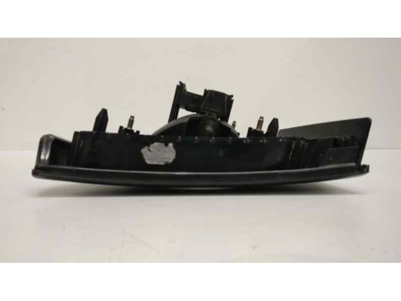 Recambio de piloto trasero derecho interior para renault megane i classic (la0) 1.9 dti rt referencia OEM IAM 7700838533 45274 