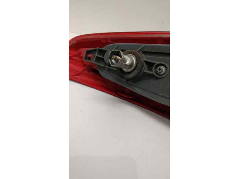 Recambio de piloto trasero izquierdo para fiat punto berlina (188) 1.9 d active/el (i) referencia OEM IAM 46794078 45279 