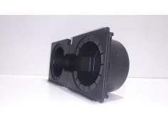 Recambio de molduras delanteras para suzuki grand vitara 5 puertas sq (ft) 2.0 td referencia OEM IAM 7582050J00 49643  2